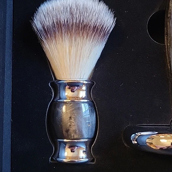 Union Razors 5pc. Gift Set - Picture 2 of 6